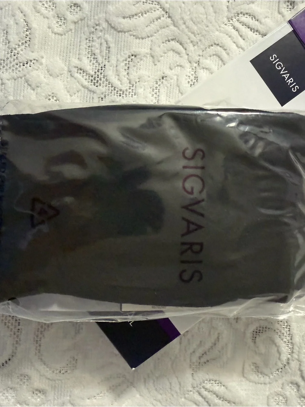 Sigvaris Soft Opaque Compression Hosiery - Black- unopened- brand new- size ML
